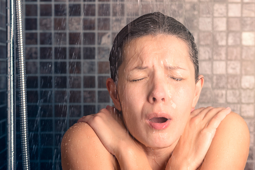 How Ice Baths Can Help Control Overeating How Ice Baths Can Help Control Overeating